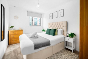 Stylish Apartment - Birmingham City Centre - Balcony - Fast WiFi - Netflix - Top Rated - 83S